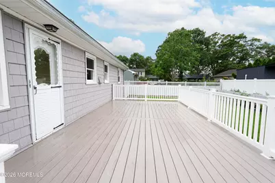 644 Berkeley Avenue, Beachwood, NJ 08722 - Photo 33