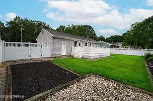 644 Berkeley Ave, Beachwood, NJ 08722 - Photo 31
