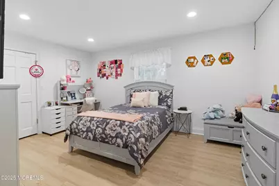 3 Tolas Drive, Holmdel, NJ 07733 - Photo 27