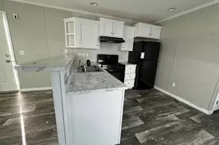 22 Avenue C, Hazlet Township, NJ 07734 - Photo 3