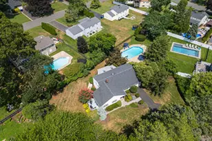 31 Circle Pl, Lincroft, NJ 07738 - Photo 15