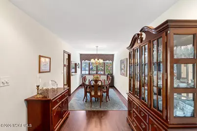 31 Circle Place, Lincroft, NJ 07738 - Photo 17
