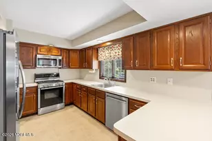 31 Circle Pl, Lincroft, NJ 07738 - Photo 19