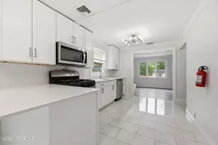 1947 New St, Toms River Township, NJ 08753 - Photo 9