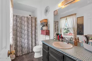 8 Concord Cir, Howell Township, NJ 07731 - Photo 25