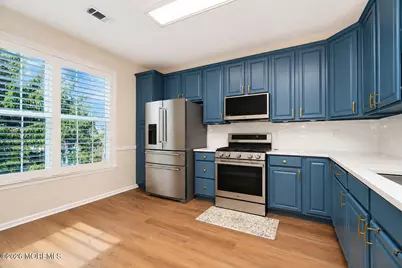 604 St Andrews Place, Manalapan Township, NJ 07726 - Photo 15