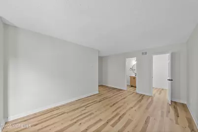 147 Tulip Lane, Freehold, NJ 07728 - Photo 17