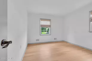 31 Cherry Ln, Howell Township, NJ 07731 - Photo 19