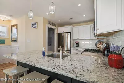 369 W 8th Street #4, Ship Bottom, NJ 08008 - Photo 3