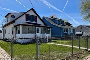78 Manning Pl, Keansburg, NJ 07734 - Photo 3