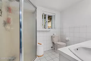 5 Forsgate Dr, Freehold, NJ 07728 - Photo 23