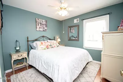 1220 Neptune Avenue, Beachwood, NJ 08722 - Photo 27