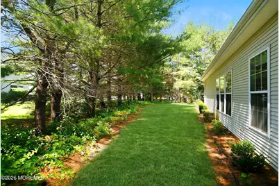 47 Greensprings Drive, Lakewood, NJ 08701 - Photo 21