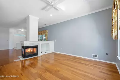 47 Greensprings Drive, Lakewood, NJ 08701 - Photo 5