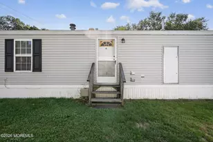 4 South Dr, East Windsor Township, NJ 08520 - Photo 25