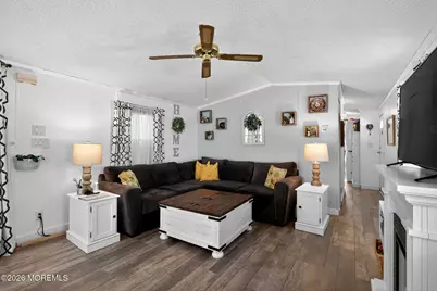 4 South Drive, East Windsor Township, NJ 08520 - Photo 15