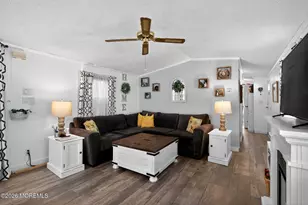 4 South Dr, East Windsor Township, NJ 08520 - Photo 15