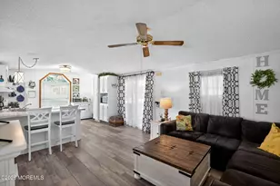 4 South Dr, East Windsor Township, NJ 08520 - Photo 13