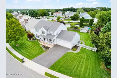 16 Crater Lake Road, Howell Township, NJ 07731 - Photo 9