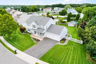 16 Crater Lake Rd, Howell Township, NJ 07731 - Photo 9