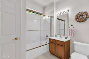 8 Fennel Ct, Whiting, NJ 08759 - Photo 21