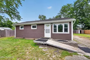 33 Stagecoach Rd, Southampton, NJ 08088 - Photo 1