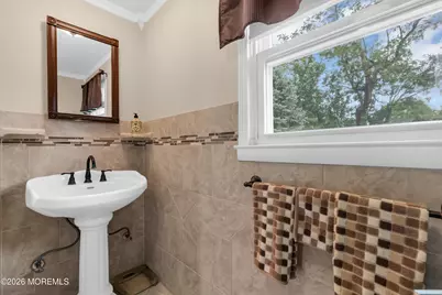 221 Sunset Avenue, Port Monmouth, NJ 07758 - Photo 37