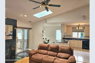 655 Laurel Avenue, Holmdel, NJ 07733 - Photo 13