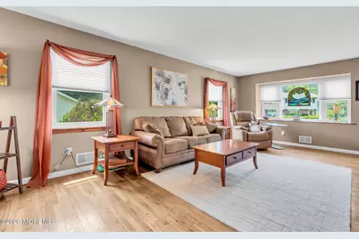 6 Detroit Court, Jackson, NJ 08527 - Photo 5