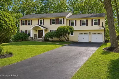 3 Manalapan Woods Drive, Manalapan Township, NJ 07726 - Photo 3