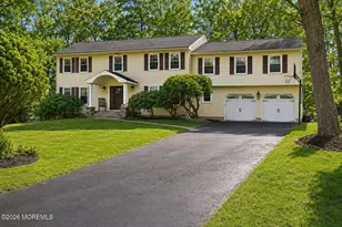 3 Manalapan Woods Dr, Manalapan Township, NJ 07726 - Photo 3