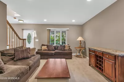 23 Oakland Mills Road, Manalapan Township, NJ 07726 - Photo 5