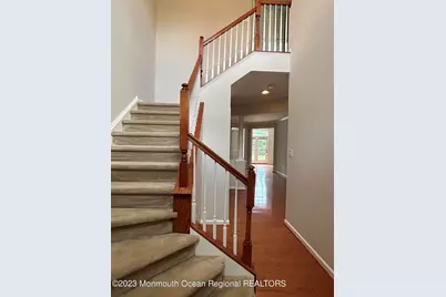 31 Oak Leaf Lane, Tinton Falls, NJ 07712 - Photo 3