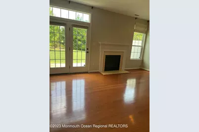 31 Oak Leaf Lane, Tinton Falls, NJ 07712 - Photo 13