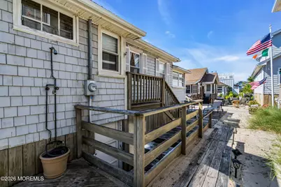 4 Bowling Green, Point Pleasant Beach, NJ 08742 - Photo 13