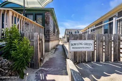 4 Bowling Green, Point Pleasant Beach, NJ 08742 - Photo 15