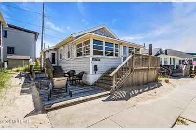 4 Bowling Green, Point Pleasant Beach, NJ 08742 - Photo 3
