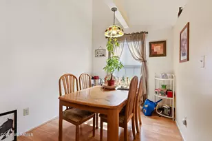 38 Kentucky Way, Freehold, NJ 07728 - Photo 7