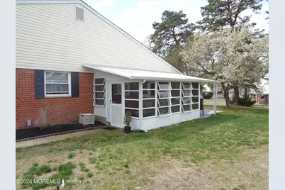 5 B Mohawk Court, Whiting, NJ 08759 - Photo 3