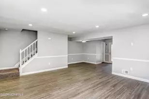 8 Colonial Ct, Jackson, NJ 08527 - Photo 5
