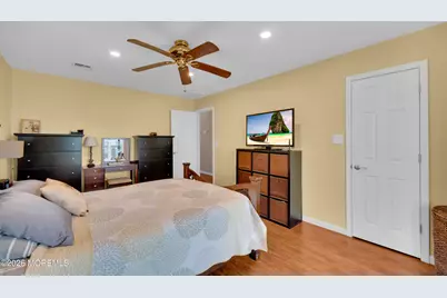 822 Prospect Avenue, Union Beach, NJ 07735 - Photo 21