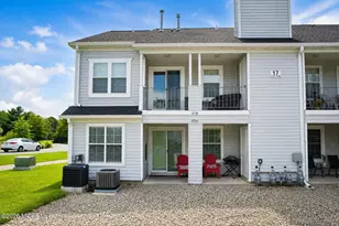 1716 Waters Edge Dr, Toms River Township, NJ 08753 - Photo 5