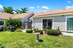 145 C Parkway Dr, Freehold, NJ 07728 - Photo 17