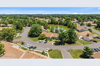 145 C Parkway Drive, Freehold, NJ 07728 - Photo 17
