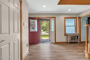 8 West Ave, Old Bridge Township, NJ 08857 - Photo 9