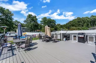 8 West Ave, Old Bridge Township, NJ 08857 - Photo 93