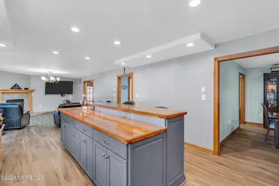 8 West Avenue, Old Bridge Township, NJ 08857 - Photo 21