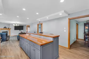 8 West Ave, Old Bridge Township, NJ 08857 - Photo 21