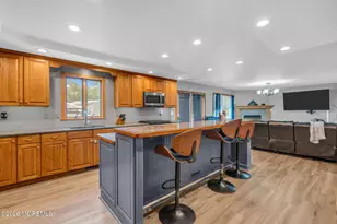 8 West Ave, Old Bridge Township, NJ 08857 - Photo 19