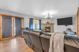 8 West Ave, Old Bridge Township, NJ 08857 - Photo 11